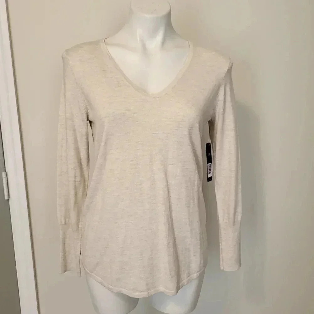 Nic+Zoe Cotton Blend V-Neckline Long Sleeve T-shirt Petite(S)NWT